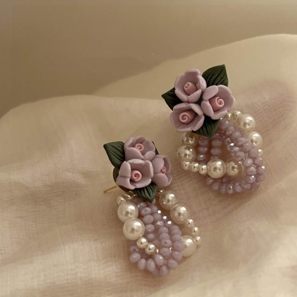 flower Pearl Beaded Stud Earrings
